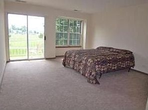 2nd image of 625 W Streamwood Blvd #B