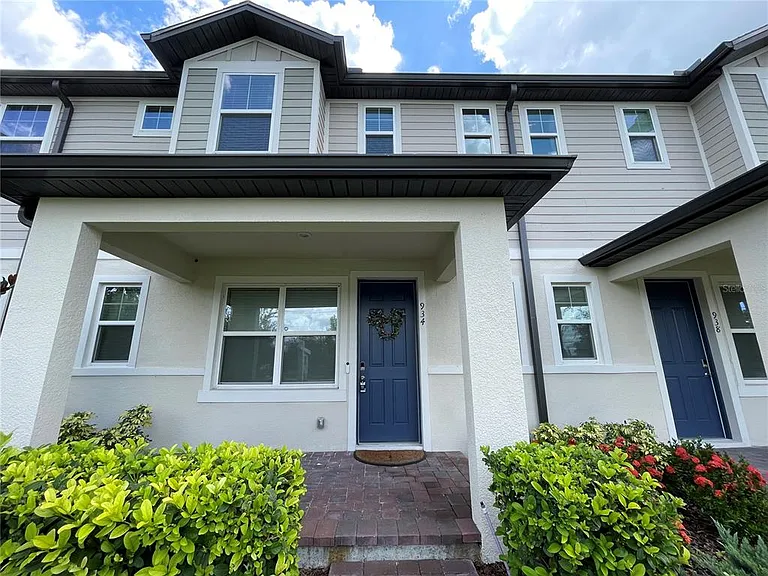 934 Legacy Winds Way — Photo 31