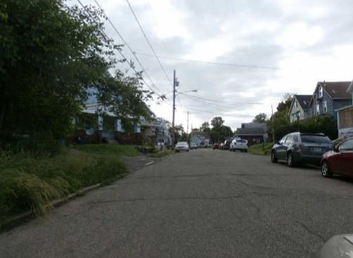 2nd image of 1005 Highland Rd NE