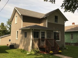 243 15th Ave, East Moline, IL 61244