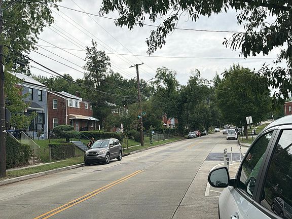 4th image of 4515 Texas Ave SE