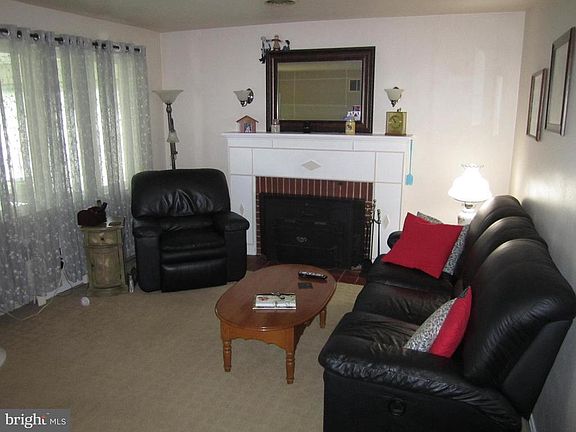 5th image of 500 La Clair Ave