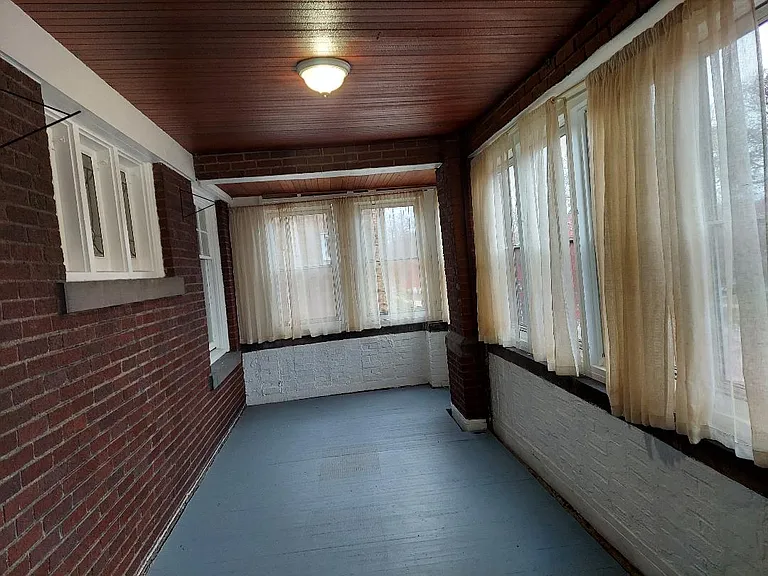 14915 Lake Ave #2 — Photo 42