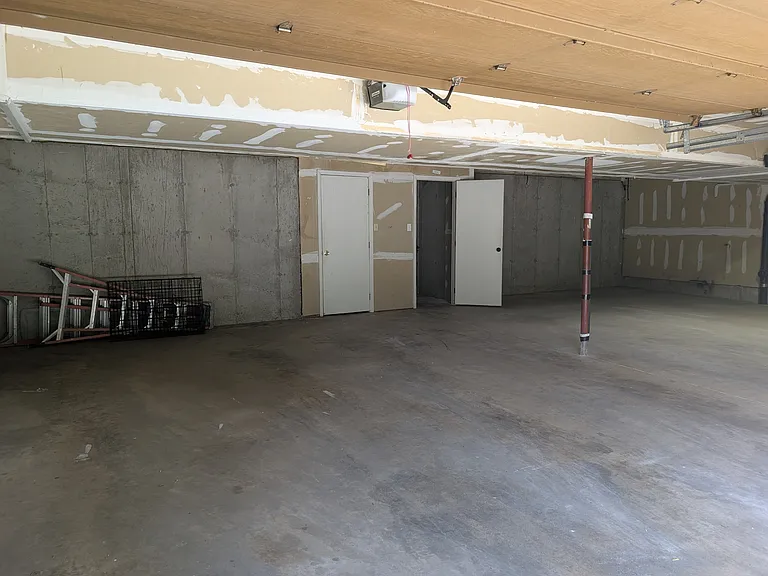 1012 Moorings Dr #1 — Photo 17
