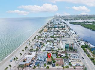 324 Roosevelt St, Hollywood, FL 33019