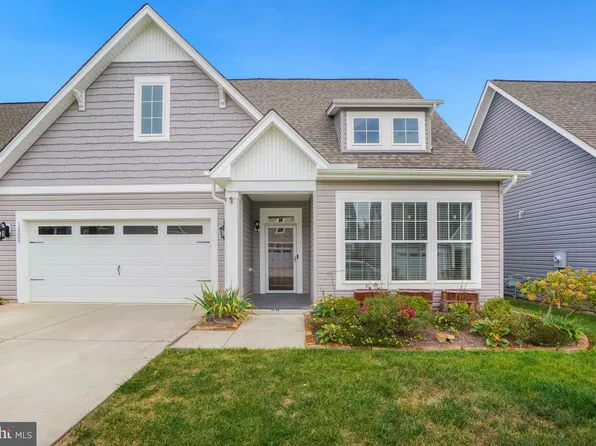 12205 Glen Oaks Dr, Fredericksburg, VA 22407