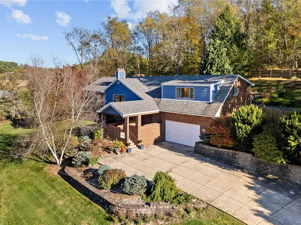 115 S Spring Valley Rd, Canonsburg, PA 15317