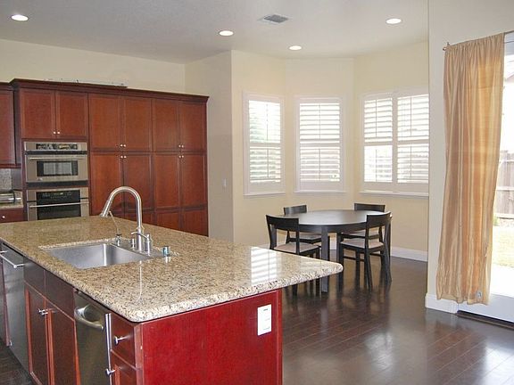Kitchen Breakfast Nook
