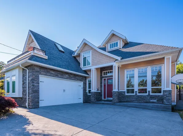 16067 14th Ave, Surrey, BC V4A 1G9