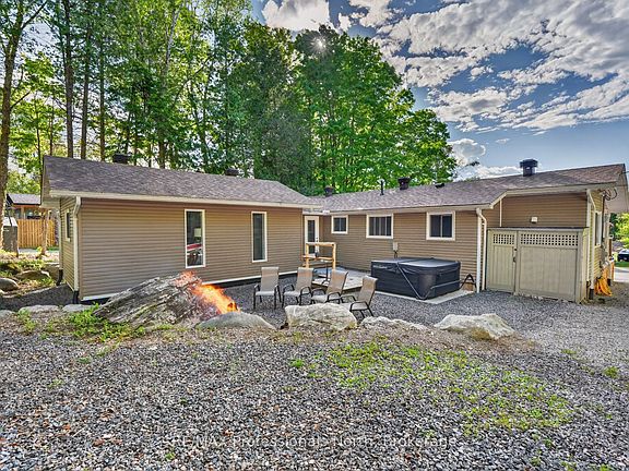 2nd image of 1086 Providence Dr