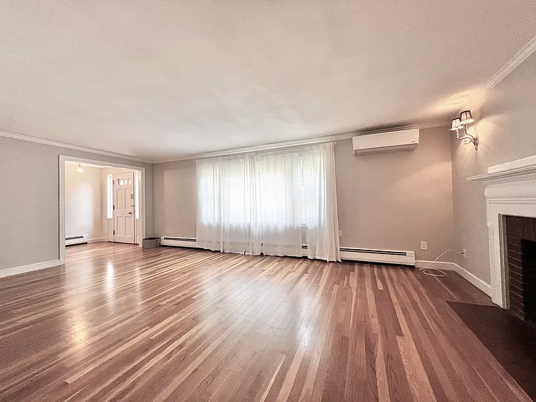85 Alba Rd — Photo 3