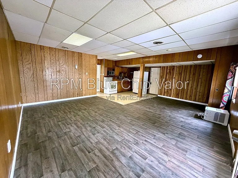 3406 Van Hook Ave — Photo 6