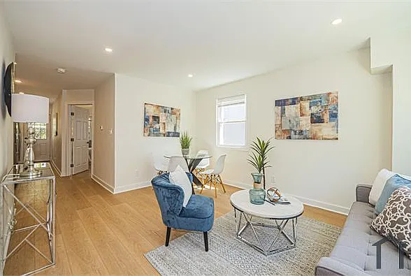 6 bed, 2100 sqft, $6,750 — Photo 3