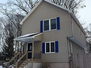 308 Old Point Rd, Milford, CT 06460