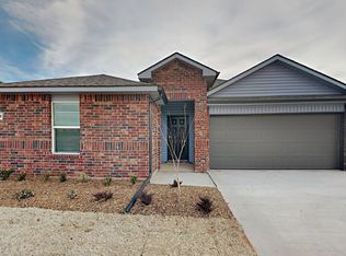 4412 Colt Dr, Mustang, OK 73064