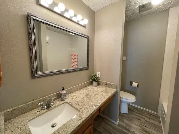 14014 Susan Ct, Sugar Land, TX 77498