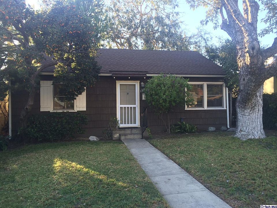 1st image of 1365 N Grand Oaks Ave