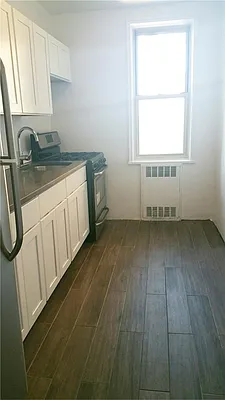 Rented by Weichert Manhattan Midtown | media 22