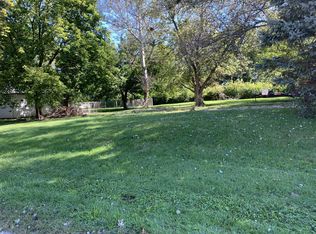 428 Edwards St, Ada, OH 45810