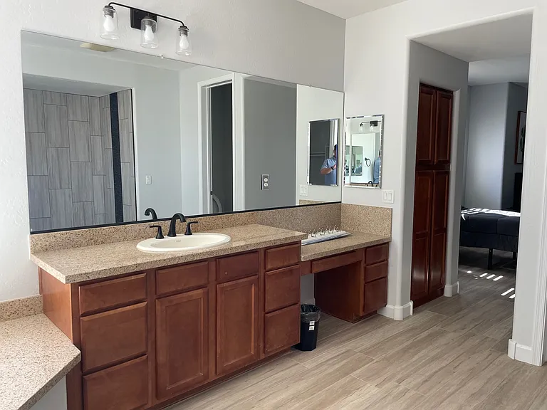 3305 E Windsor Dr — Photo 11