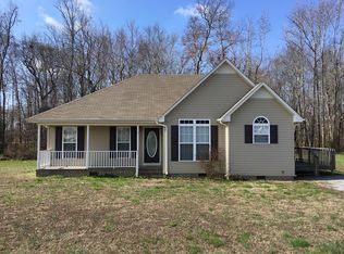 3 Pebble Creek Dr, Fayetteville, TN 37334