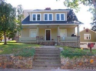 17 Hampton Hts, Canton, NC 28716