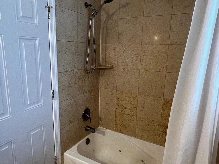 1219 Oronoco St #101 — Photo 17