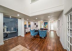 4th image of 2502 Babcock Rd #1612
