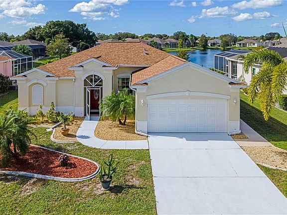 2nd image of 4334 Manfield Dr