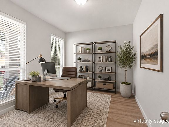 4th image of 2804 Evening Mist Dr