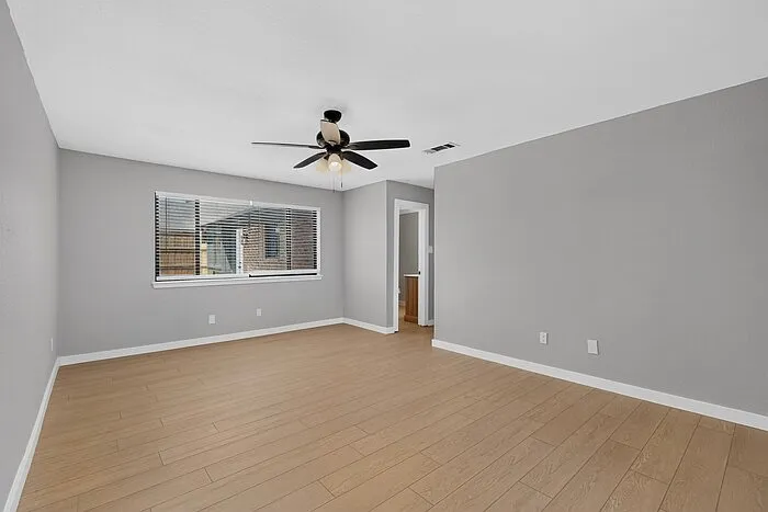 3701 University Dr — Photo 28