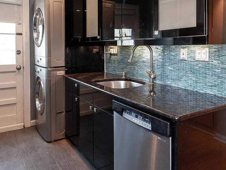 211 Seaton Rd #3 — Photo 7