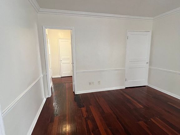 5th image of 2807 Saint George St #2813-2