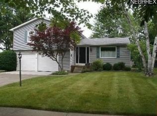 740 Brookledge Dr, Medina, OH 44256