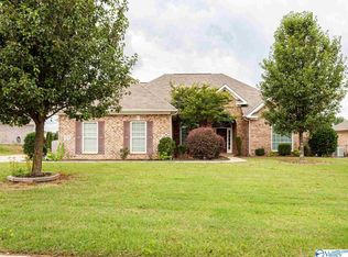 123 Tellico Ridge Rd, New Market, AL 35761