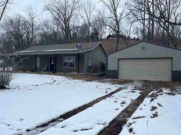 3rd image of 225 W Main St