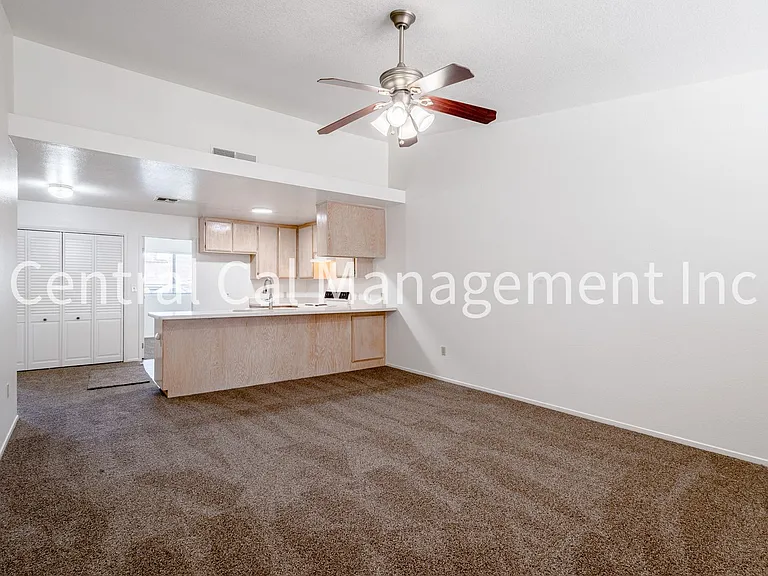 4207 Eton St — Photo 2