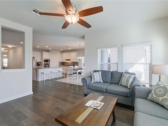 3rd image of 140 Wild Sage Ln