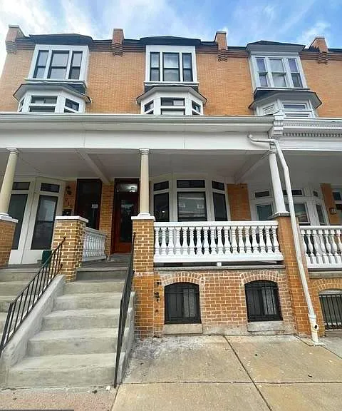 914 Whitelock St — Photo 1