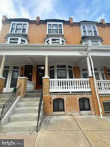 914 Whitelock St Photo 1