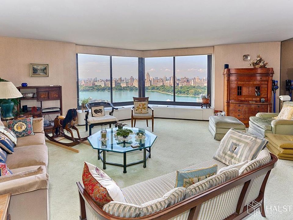 1st image of 40 E 94th St APT 27B