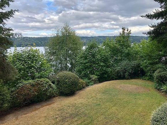 3rd image of 12544 42nd Ave NE