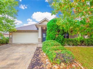 702 Encinita Dr, Leander, TX 78641