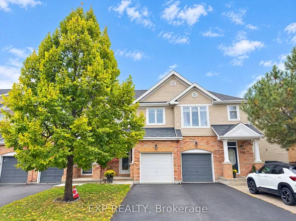 229 Hidden Meadow Ave, Ottawa, ON K1T 0C2