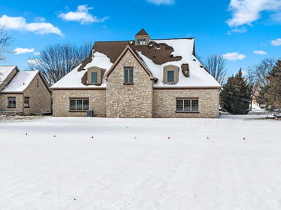 3rd image of N8426 N Shore Rd