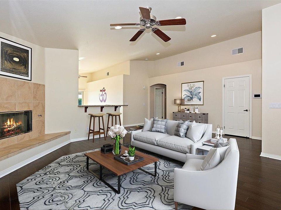 1st image of 64571 Brae Burn Ave
