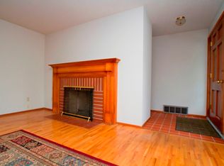7706 31st St W, University Place, WA 98466