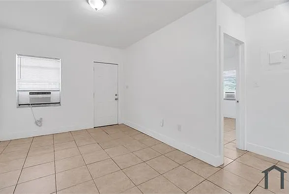 2050 Lincoln Ave #2 — Photo 10