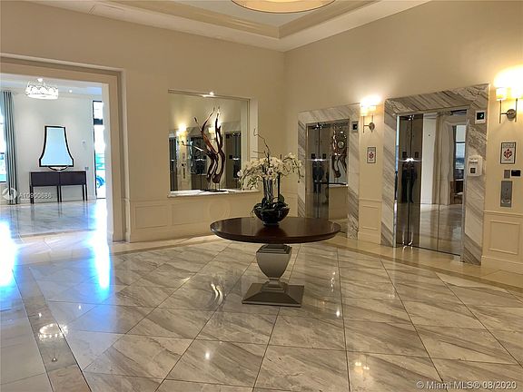 4th image of 1300 Ponce De Leon Blvd APT 1208