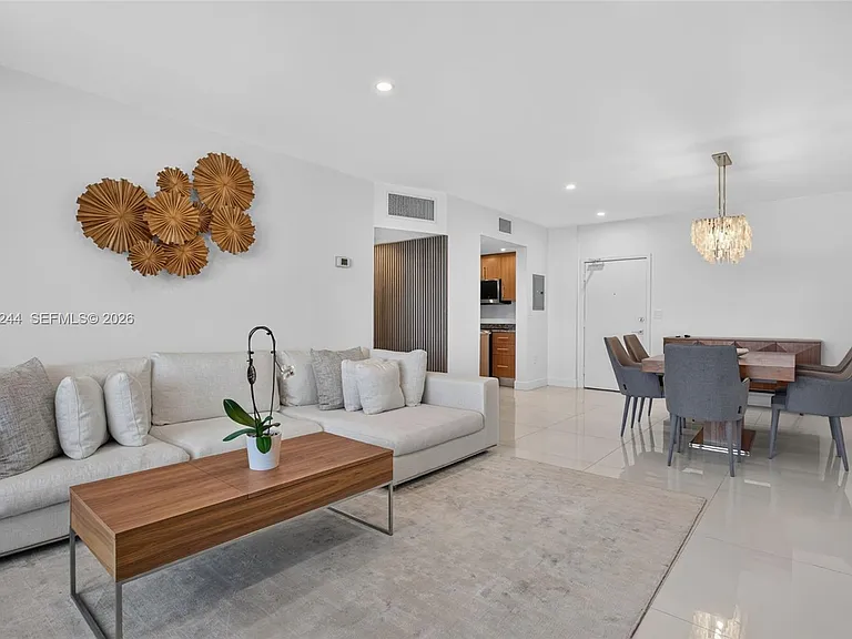 10275 Collins Ave #1521 — Photo 12